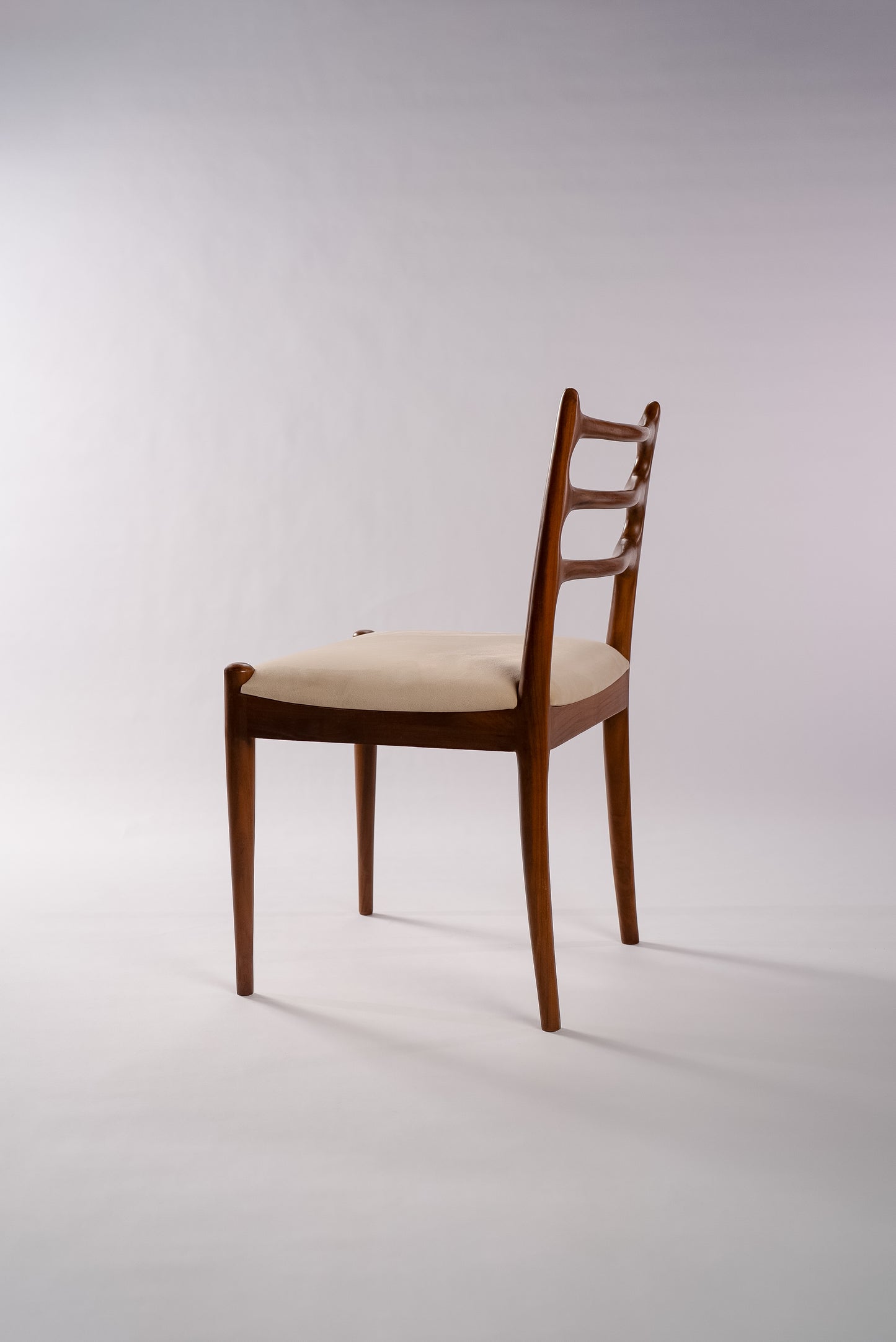 Chor Minor without Armrest