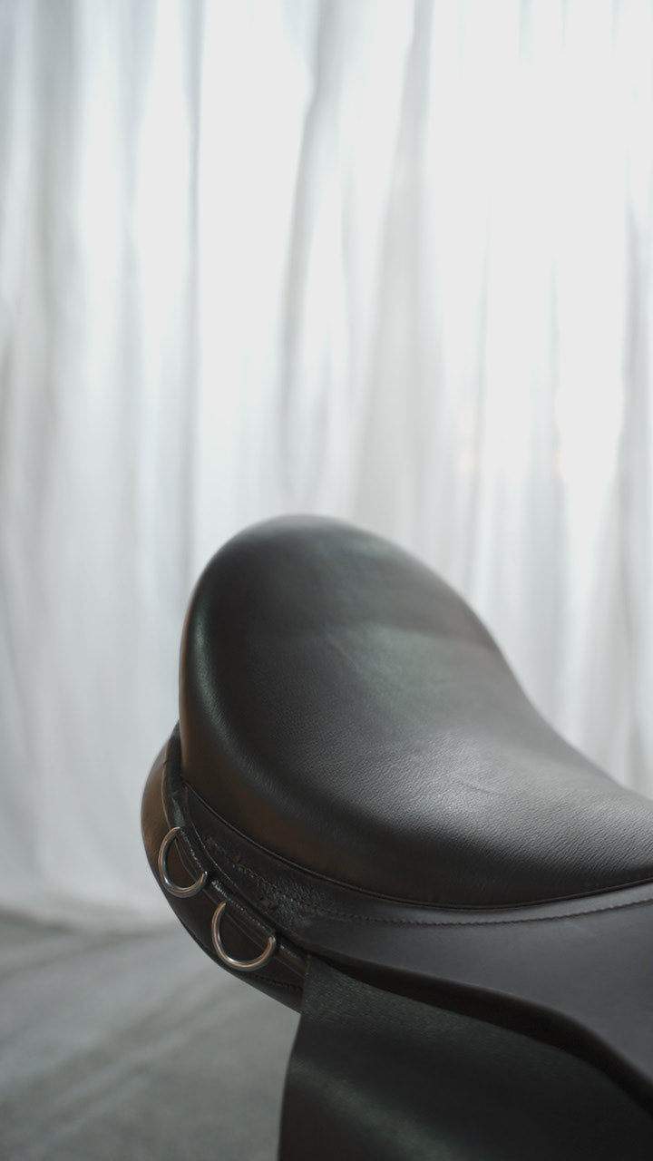 Saddle Chair